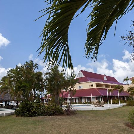 มิสติก เซนต์ลูเซีย บาย รอยัลตัน Hotel Rodney Bay ภายนอก รูปภาพ