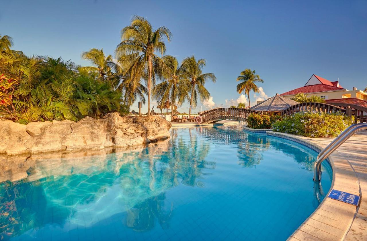 มิสติก เซนต์ลูเซีย บาย รอยัลตัน Hotel Rodney Bay ภายนอก รูปภาพ