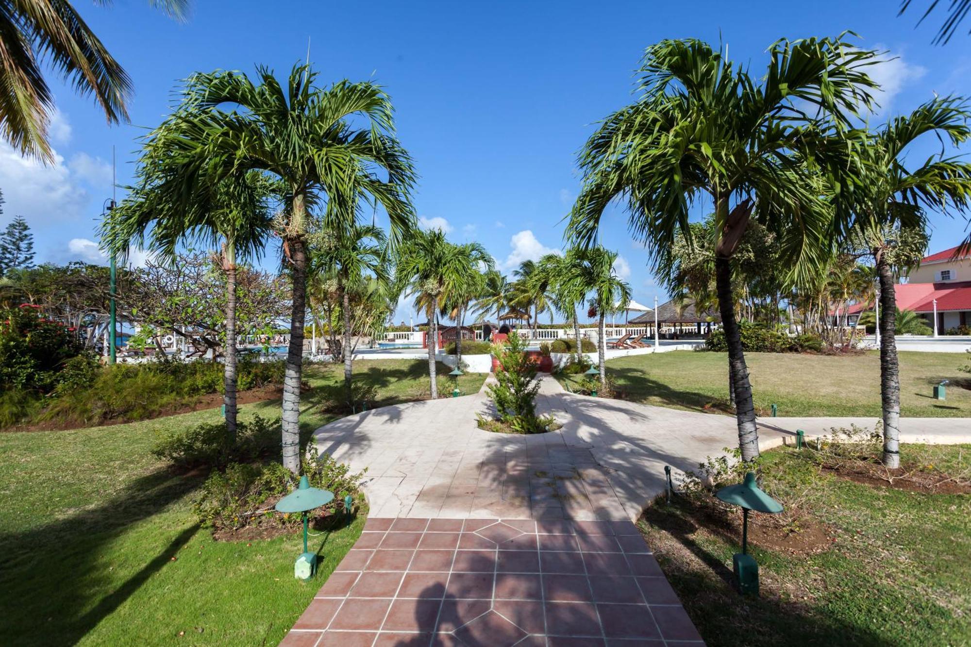 มิสติก เซนต์ลูเซีย บาย รอยัลตัน Hotel Rodney Bay ภายนอก รูปภาพ